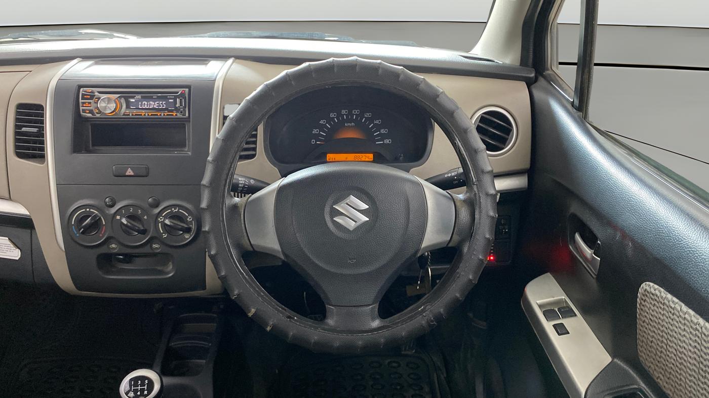 2013 Maruti Wagon R 1.0 LXI CNG, CNG, Manual, 88,276 km, Steering Wheel Close Up