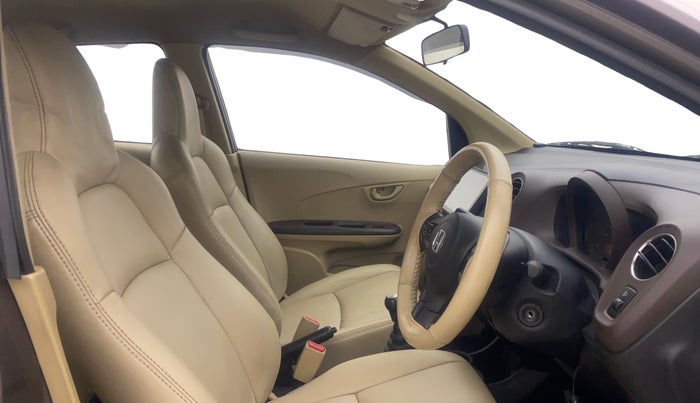 2014 Honda Amaze 1.5L I-DTEC S, Diesel, Manual, 1,43,862 km, Right Side Front Door Cabin