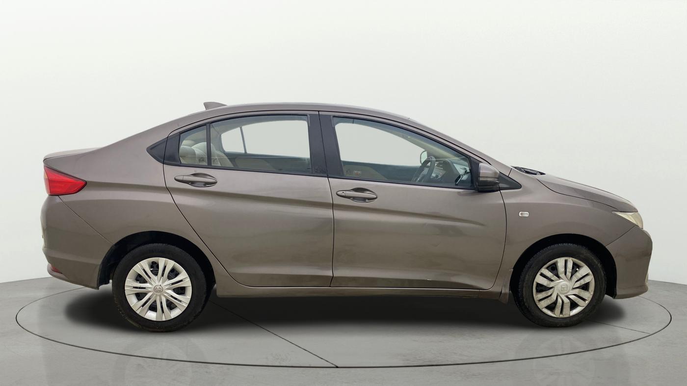 2015 Honda City 1.5L I-DTEC SV, Diesel, Manual, 1,44,016 km, Right Side View