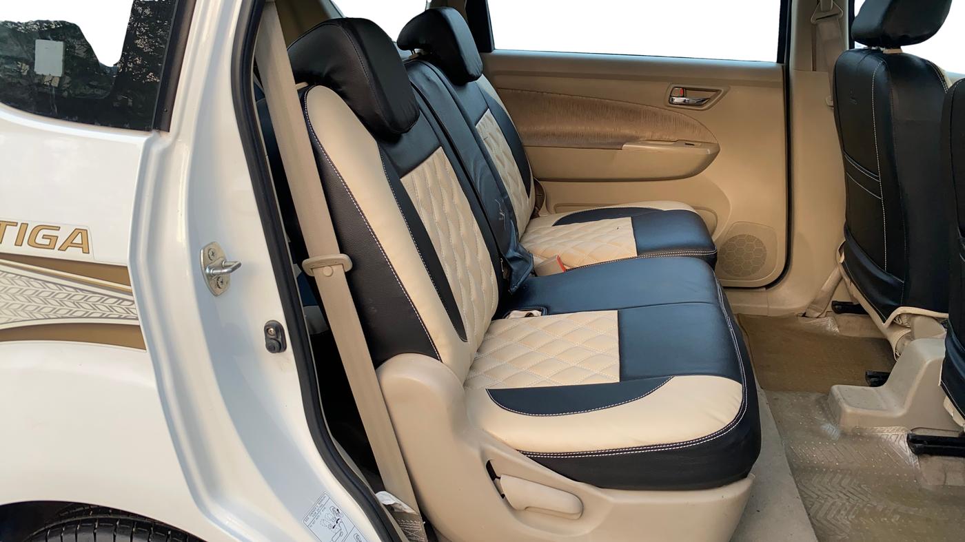 2015 Maruti Ertiga VDI, Diesel, Manual, 74,673 km, Right Side Rear Door Cabin