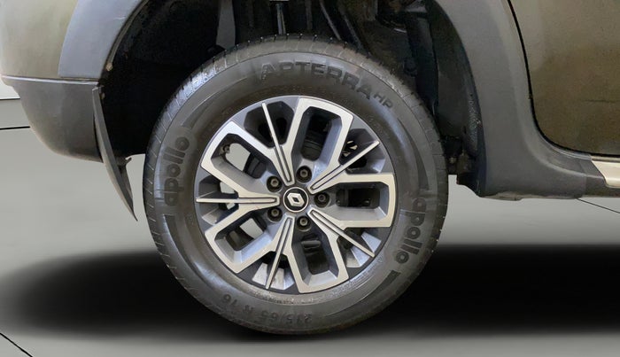 2020 Renault Duster RXZ 1.5 PETROL MT, Petrol, Manual, 50,715 km, Right Rear Wheel