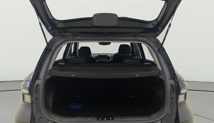 2022 Hyundai VENUE SX 1.2 PETROL, Petrol, Manual, 69,391 km, Boot Open Zoomed View