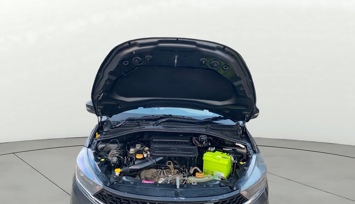 2021 Tata Tiago XZ PLUS PETROL, Petrol, Manual, 1,30,699 km, Open Bonet