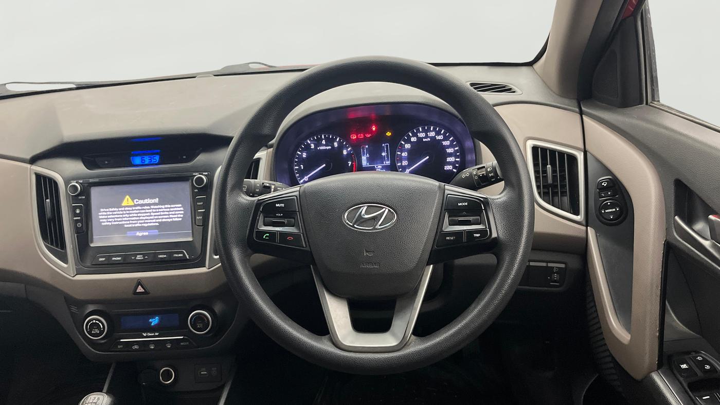 2016 Hyundai Creta SX PLUS 1.6 PETROL, Petrol, Manual, 69,960 km, Steering Wheel Close Up
