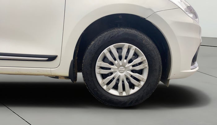 2024 Maruti Dzire VXi, Petrol, Manual, 32,672 km, Right Front Wheel