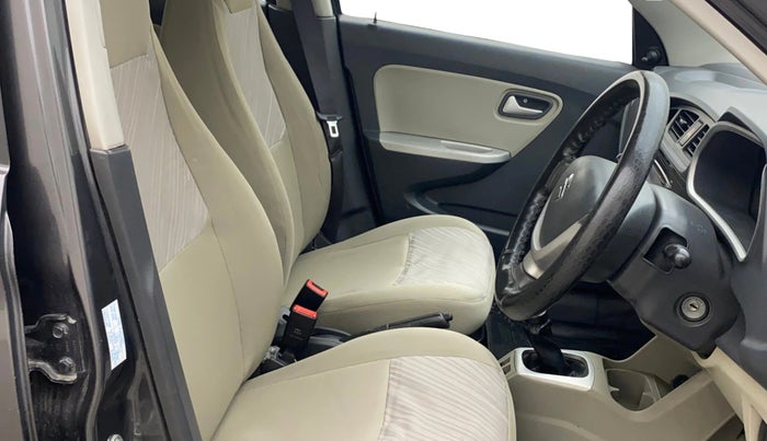 2015 Maruti Alto K10 VXI, Petrol, Manual, 1,42,206 km, Right Side Front Door Cabin