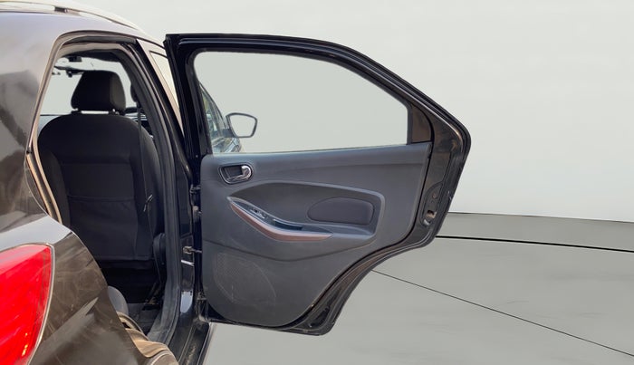 2019 Ford FREESTYLE TITANIUM 1.2 PETROL, Petrol, Manual, 77,058 km, RHS Rear Door