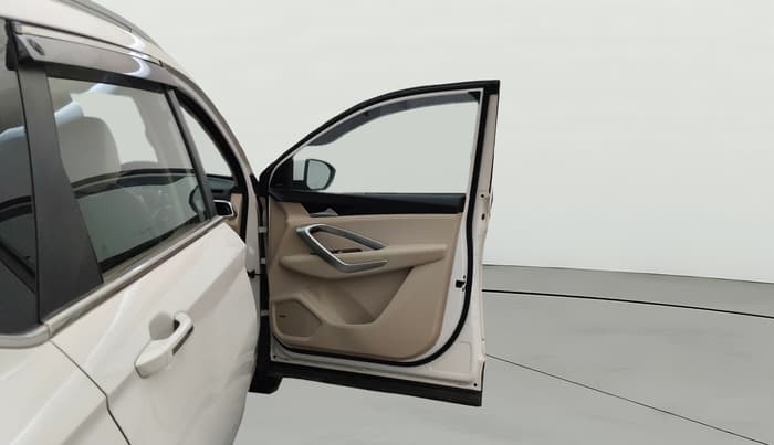 2021 MG HECTOR SHARP 1.5 PETROL CVT, Petrol, Automatic, 43,365 km, RHS Front Door