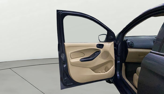 2016 Ford Figo Aspire AMBIENTE 1.2 PETROL, Petrol, Manual, 88,510 km, LHS Front Door