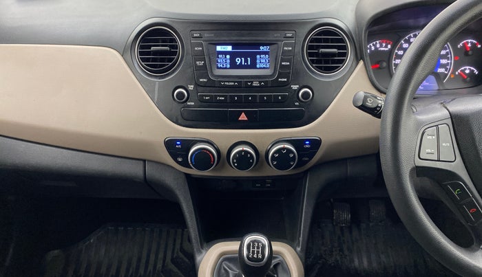 2016 Hyundai Grand i10 SPORTZ 1.2 KAPPA VTVT, Petrol, Manual, 73,693 km, Air Conditioner