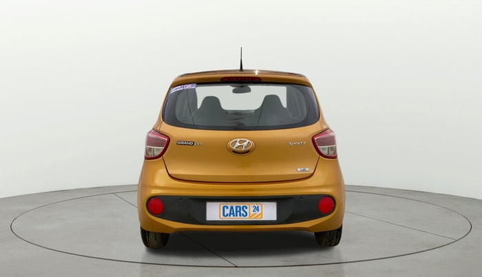 2017 Hyundai Grand i10 SPORTZ 1.2 KAPPA VTVT, Petrol, Manual, 35,519 km, Back/Rear