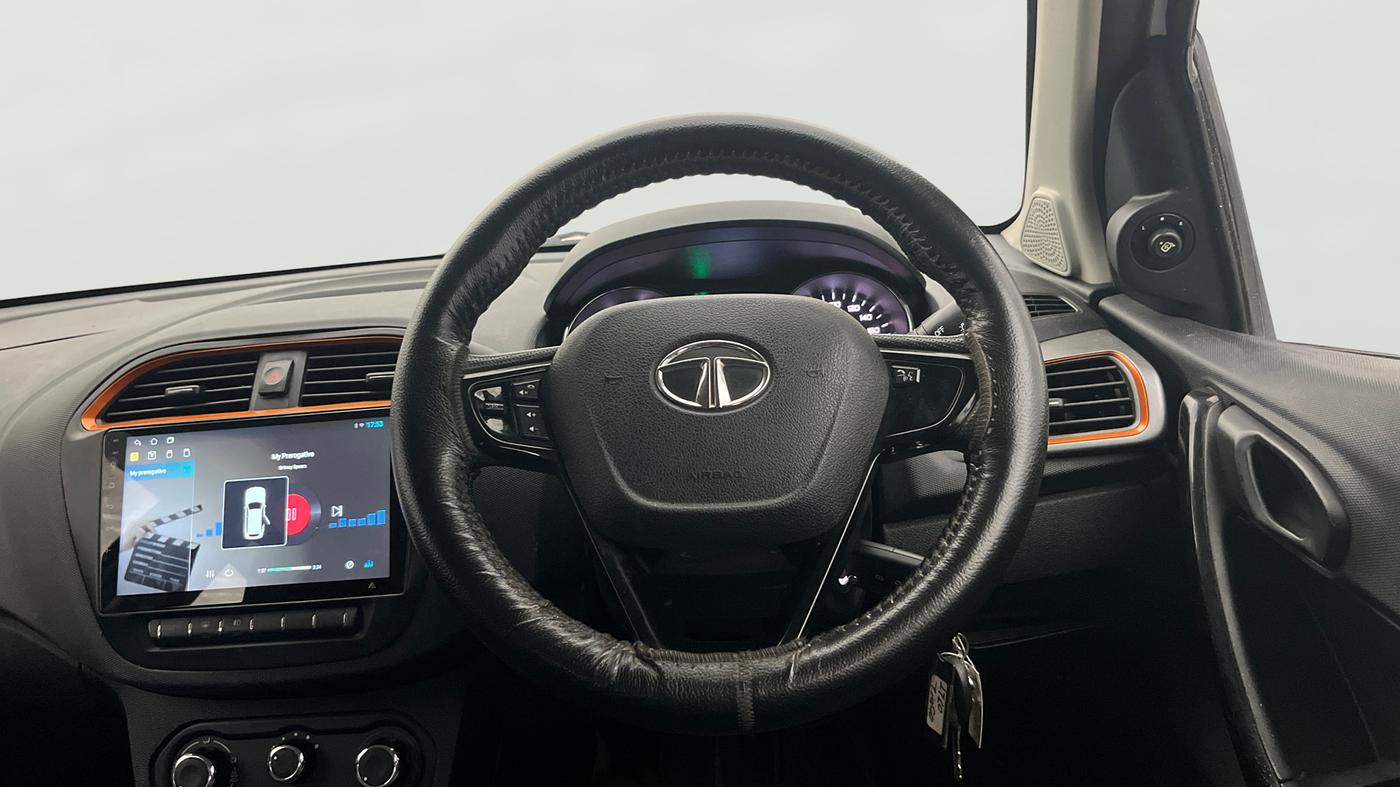 2019 Tata TIAGO NRG PETROL, Petrol, Manual, 69,680 km, Steering Wheel Close Up