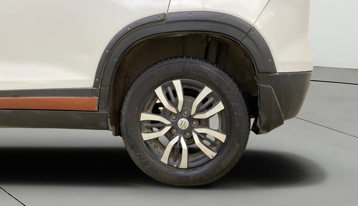 2020 Maruti Vitara Brezza VXI AT SHVS, Petrol, Automatic, 68,312 km, Left Rear Wheel