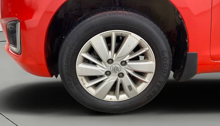 2016 Maruti Swift ZXI, Petrol, Manual, 1,01,363 km, Left Front Wheel