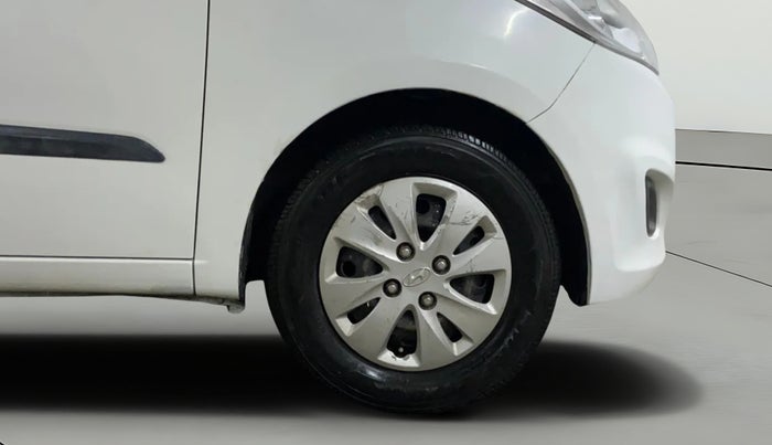 2012 Hyundai i10 MAGNA 1.2, Petrol, Manual, 70,879 km, Right Front Wheel