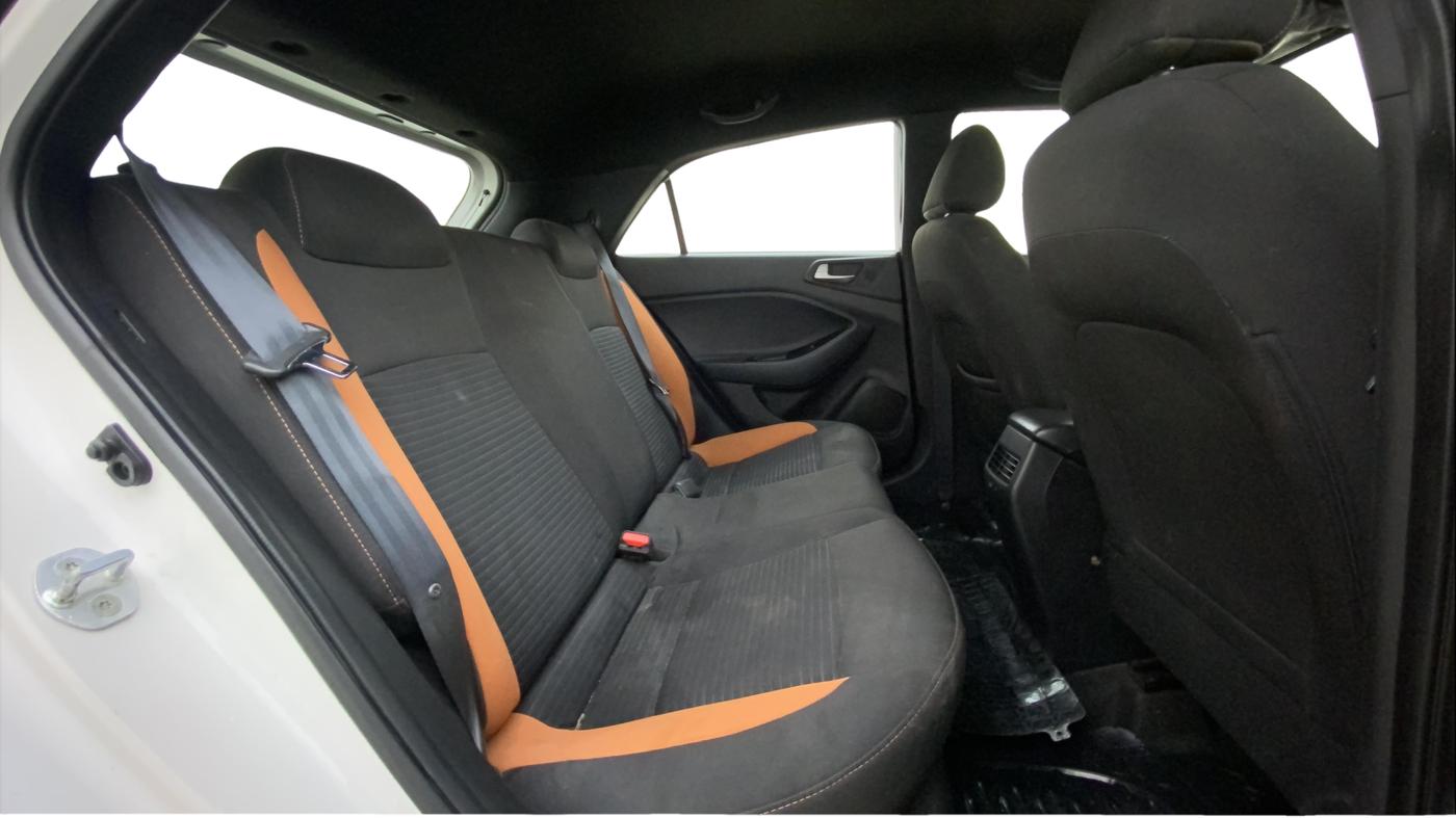 2015 Hyundai i20 Active 1.2 S, Petrol, Manual, 86,062 km, Right Side Rear Door Cabin