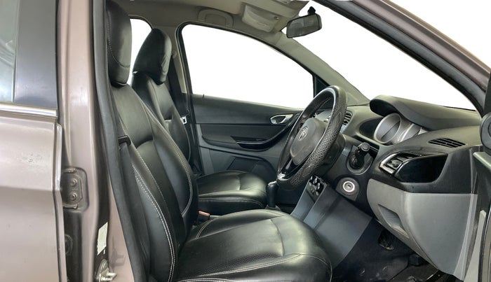 2017 Tata TIGOR XZ PETROL, Petrol, Manual, 99,921 km, Right Side Front Door Cabin