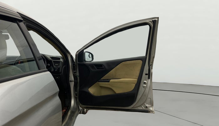 2014 Honda City 1.5L I-VTEC SV, CNG, Manual, 77,117 km, RHS Front Door