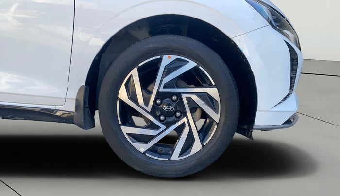 2024 Hyundai NEW I20 ASTA (O) 1.2 MT, Petrol, Manual, 37,493 km, Right Front Wheel