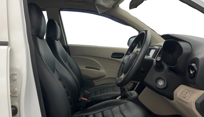 2022 Hyundai NEW SANTRO SPORTZ EXECUTIVE MT CNG, CNG, Manual, 45,702 km, Right Side Front Door Cabin