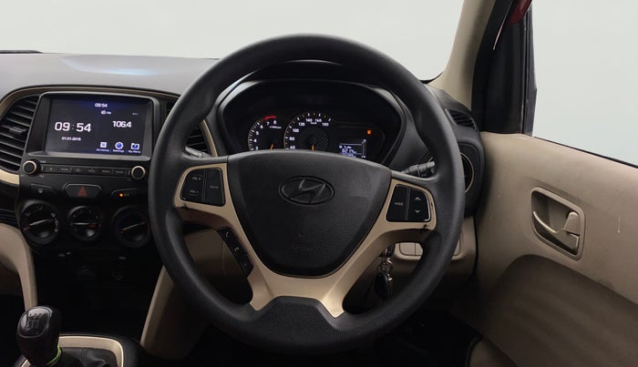 2018 Hyundai NEW SANTRO SPORTZ MT, Petrol, Manual, 1,09,242 km, Steering Wheel Close Up
