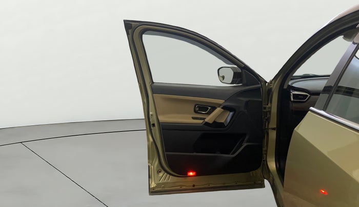 2022 Tata Harrier XZA PLUS 2.0L KAZIRANGA, Diesel, Automatic, 33,445 km, LHS Front Door