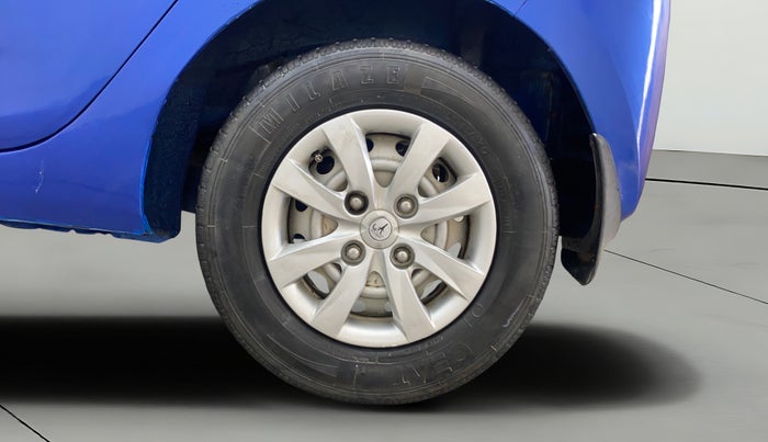 2017 Hyundai Eon ERA +, Petrol, Manual, 52,385 km, Left Rear Wheel