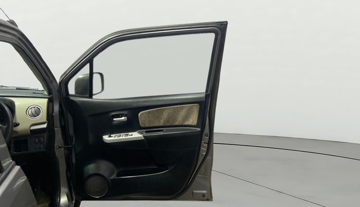 2014 Maruti Wagon R 1.0 VXI, Petrol, Manual, 68,249 km, RHS Front Door