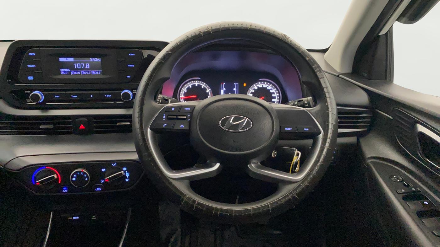 2023 Hyundai NEW I20 MAGNA 1.2 MT, Petrol, Manual, 27,146 km, Steering Wheel Close Up