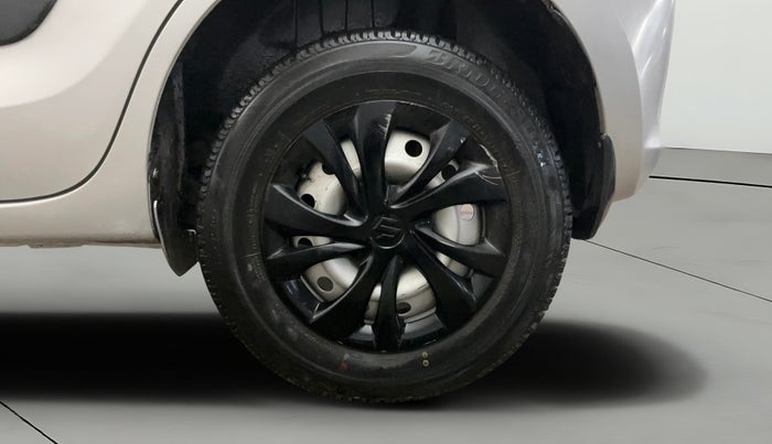 2020 Maruti Swift LXI, Petrol, Manual, 32,662 km, Left Rear Wheel