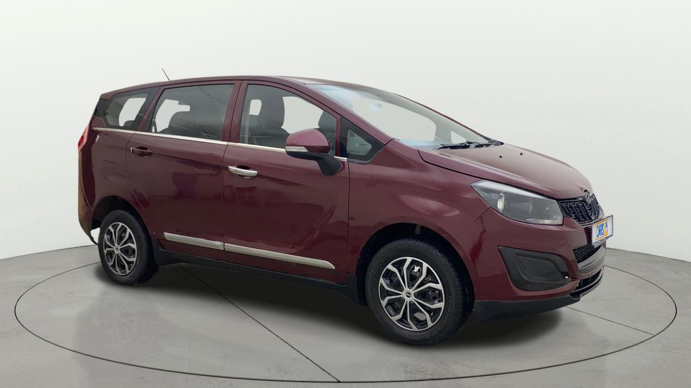 2018 Mahindra MARAZZO M4 7 STR, Diesel, Manual, 1,09,601 km, Right Front Diagonal