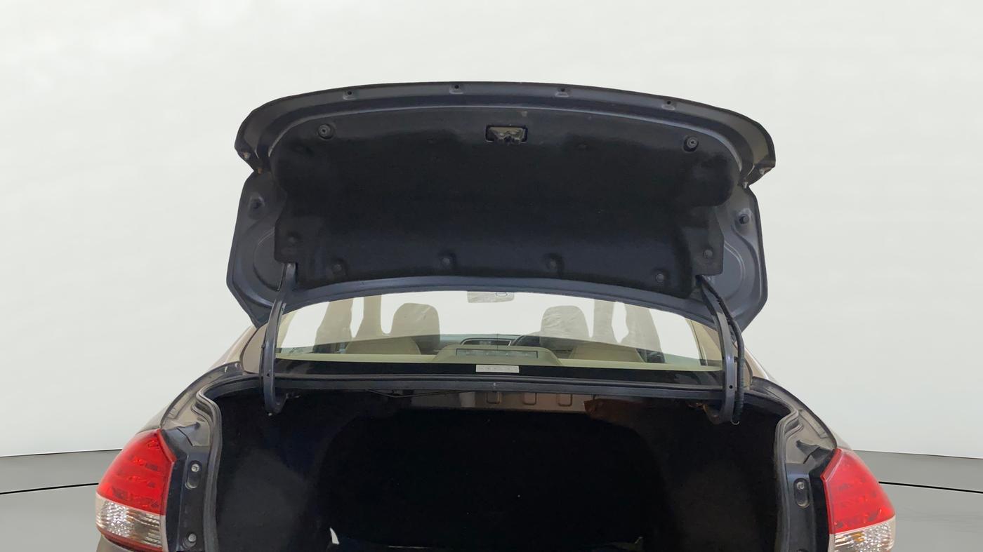 2018 Maruti Ciaz DELTA 1.5 SHVS MT PETROL, Petrol, Manual, 39,867 km, Boot Door Open