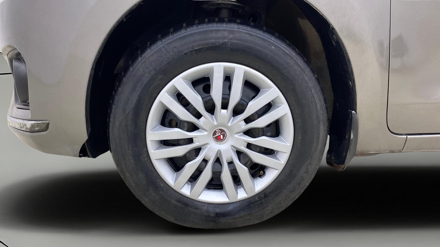 2020 Maruti Dzire VXI, Petrol, Manual, 92,933 km, Left Front Wheel