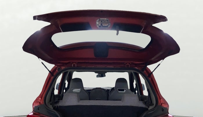 2016 Mahindra Kuv100 K4 6 STR, Petrol, Manual, 53,851 km, Boot Door Open