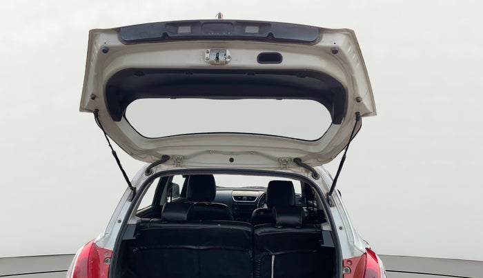 2015 Maruti Swift VXI, Petrol, Manual, 73,731 km, Boot Door Open