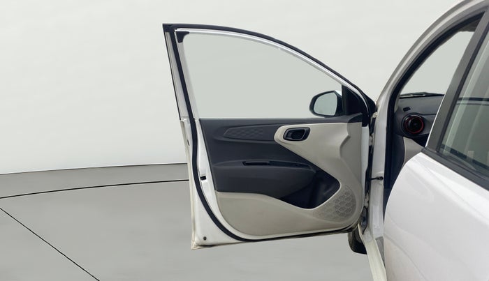 2020 Hyundai AURA SX+ 1.0 TURBO GDI MT, Petrol, Manual, 60,210 km, LHS Front Door