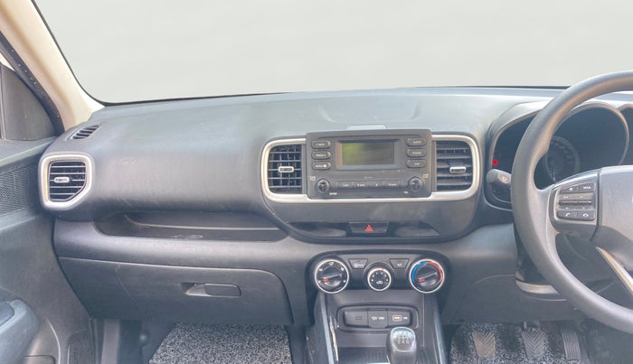 2021 Hyundai VENUE S 1.2, Petrol, Manual, 34,827 km, Air Conditioner