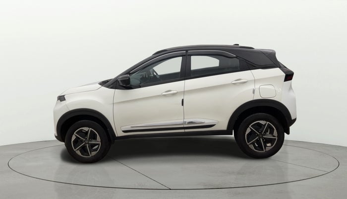 2023 Tata NEXON FEARLESS DUAL TONE 1.2 PETROL, Petrol, Manual, 5,562 km, Left Side