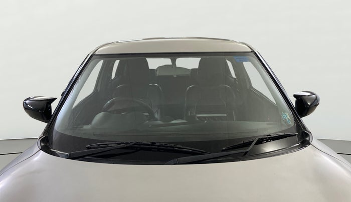 2022 Maruti Swift VXI, Petrol, Manual, 44,783 km, Front Windshield