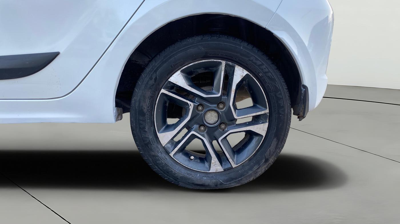 2019 Tata Tiago XZ PLUS PETROL, CNG, Manual, 1,02,379 km, Left Rear Wheel