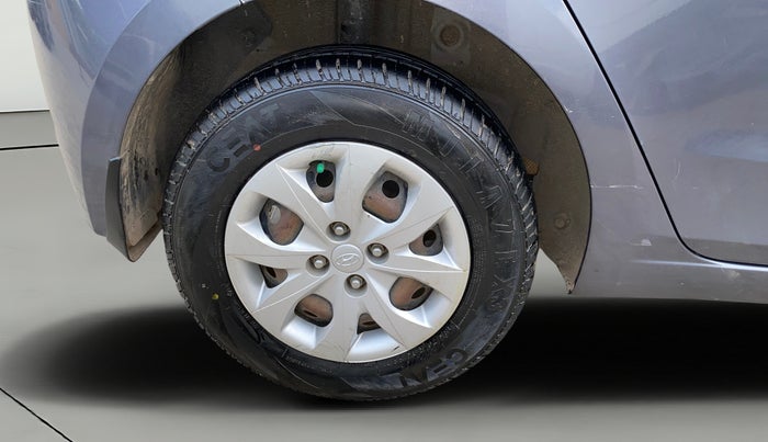 2015 Hyundai Elite i20 MAGNA 1.2, Petrol, Manual, 48,564 km, Right Rear Wheel