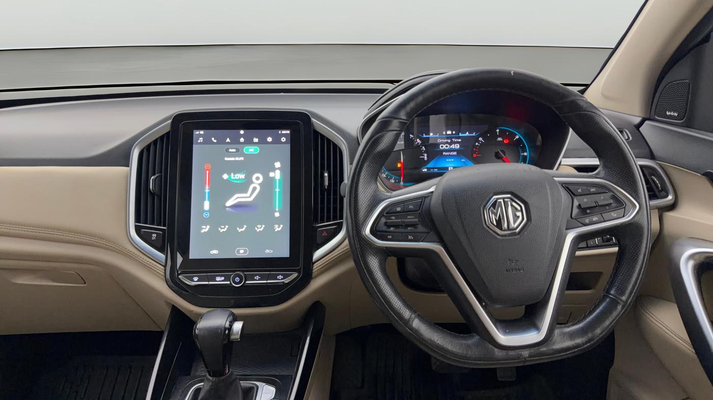 2022 MG HECTOR SHARP 1.5 PETROL CVT, Petrol, Automatic, 55,927 km, Steering Wheel Close Up