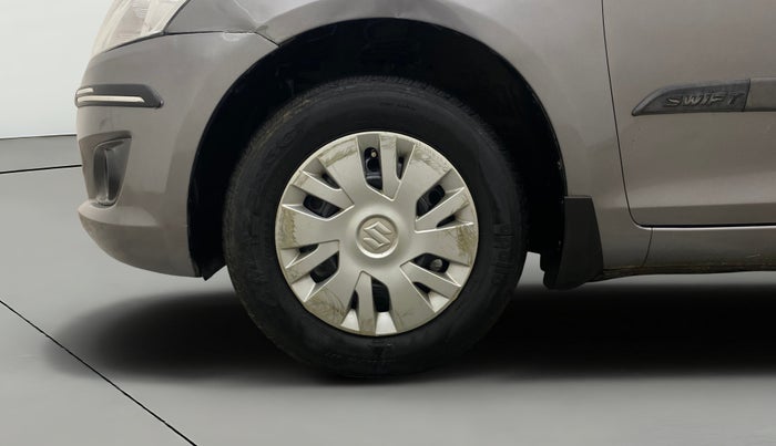 2013 Maruti Swift VXI, Petrol, Manual, 1,15,028 km, Left Front Wheel