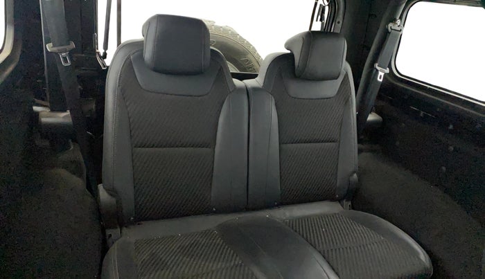 2022 Mahindra Thar LX PETROL HT 4WD AT, Petrol, Automatic, 20,633 km, Right Side Rear Door Cabin