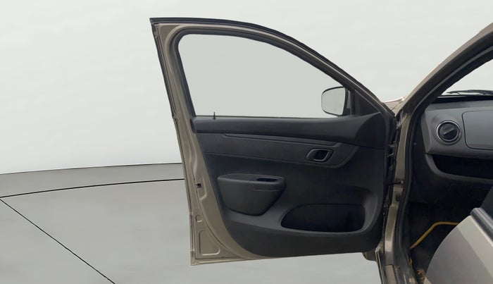 2017 Renault Kwid RXT 1.0, Petrol, Manual, 36,916 km, LHS Front Door