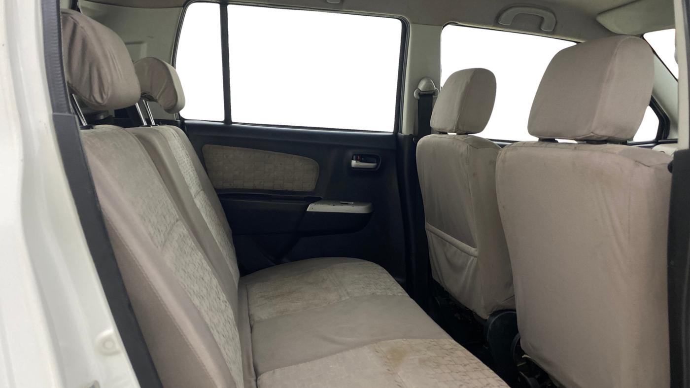 2013 Maruti Wagon R 1.0 VXI, CNG, Manual, 1,18,028 km, Right Side Rear Door Cabin