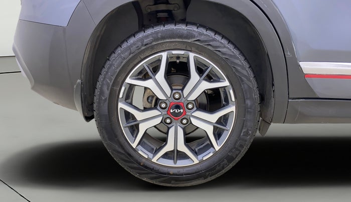 2022 KIA SELTOS GTX PLUS 1.5 DIESEL AT, Diesel, Automatic, 98,102 km, Right Rear Wheel