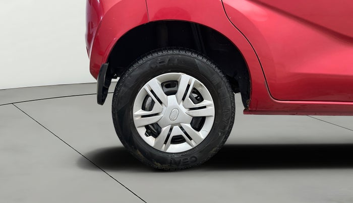 2016 Datsun Redi Go T (O), Petrol, Manual, 17,727 km, Right Rear Wheel