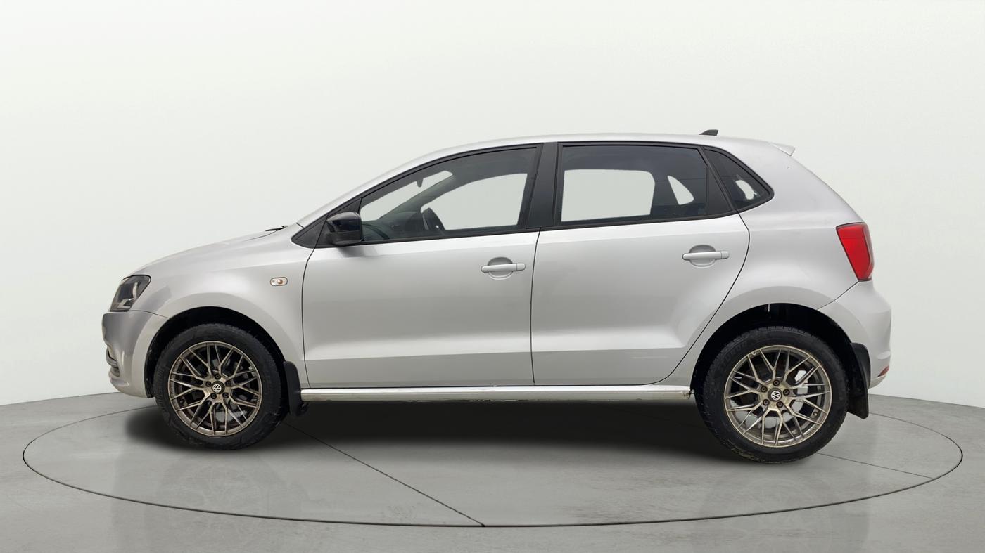 2015 Volkswagen Polo COMFORTLINE 1.2L, Petrol, Manual, 75,855 km, Left Side