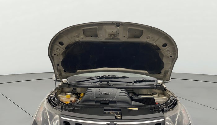 2017 Mahindra XUV500 W4, Diesel, Manual, 57,879 km, Open Bonet